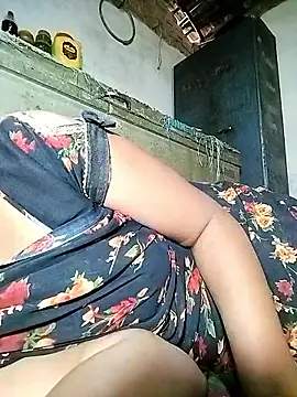 Pokazy przed kamerką – Hot_bhabhi300