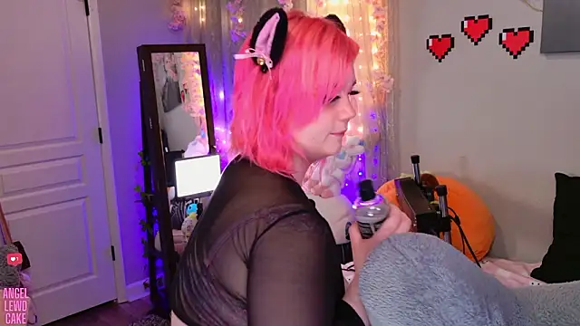 Angel-Lewd-Cake – Live XXX-chat