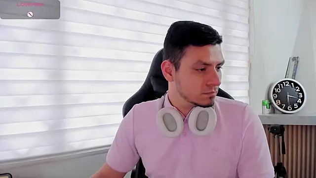 Chat XXX en directo de Rick_Adams