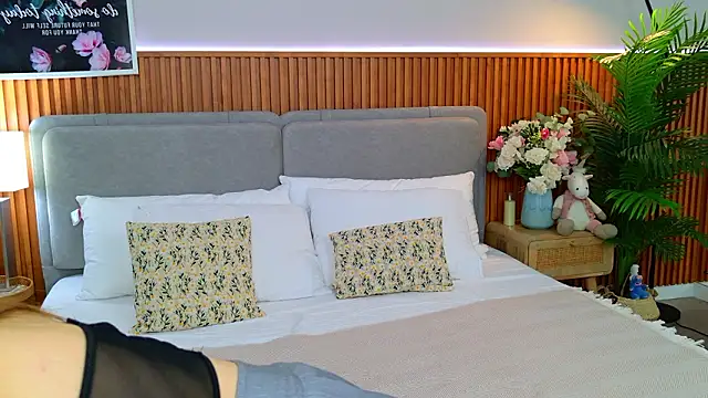 Sandy_Edvards' Live XXX Chat