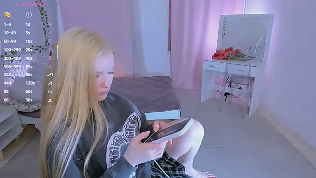 Živý XXX chat Laly_Peach