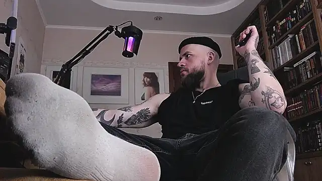 FindomJason élő XXX-chatje