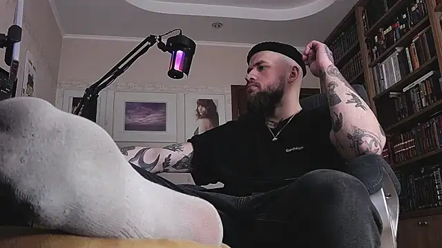 Вебкам-шоу FindomJason