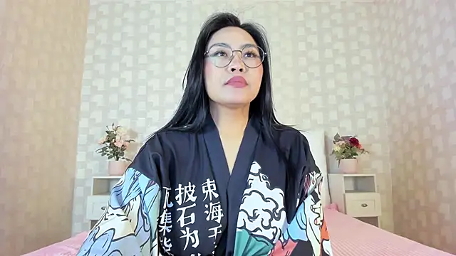 NatsumiHun's Live XXX Chat