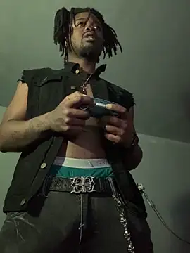 MIGHTYDEMONXXX Chat XXX in diretta