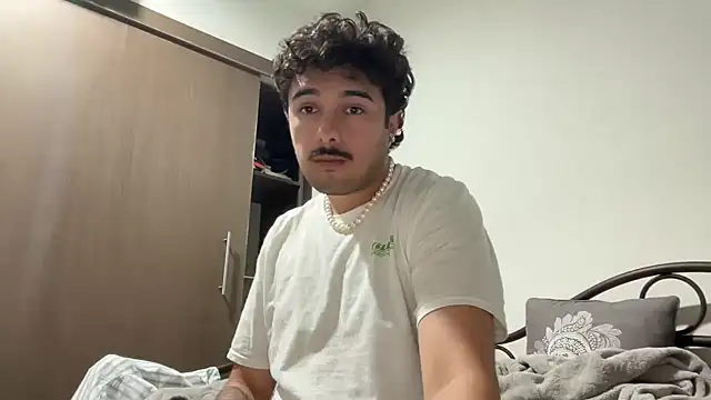 Gorillabutt1414 Chat XXX in diretta