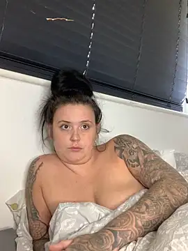 Živý XXX chat Charsworld