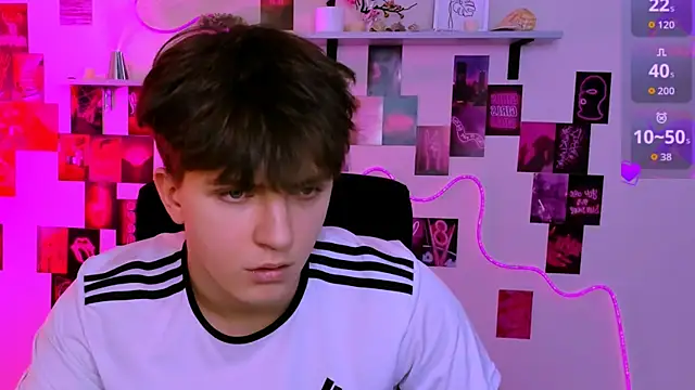 Živý XXX chat travis_wolf_