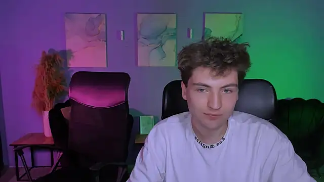 michael_strong1 – Naživo XXX chat