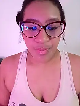 Show modela gigiblue89 na web-kameri