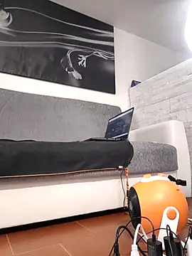 Chat XXX ao vivo de Ladymiri85