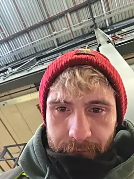 Czat XXX na żywo – Dejvvvv95