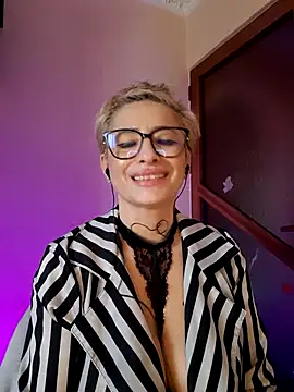 Sembang XXX Secara Langsung LunaBlaise