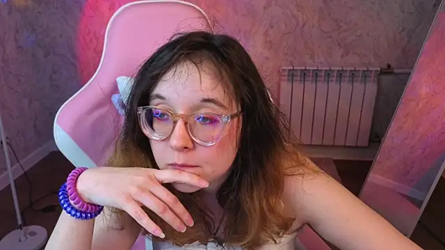 Aleks-caster's Live XXX Chat