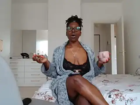 Živý XXX chat MasterIndigo