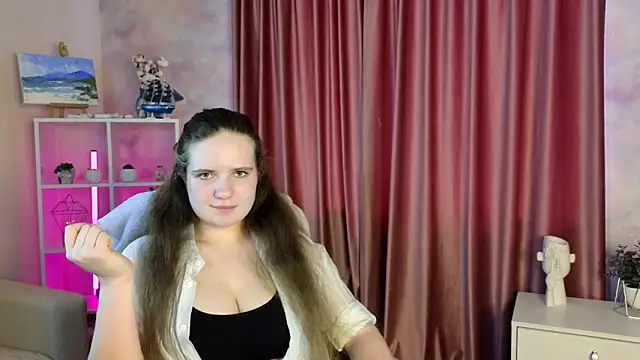 Amaliya_Evans: онлайн-секс-чат