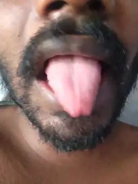 singletamilguyのライブXXXチャット