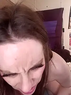 Chatroom XXX en direct de snowbird1117