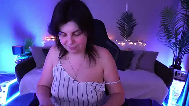 XXX chat uživo modela MirandaWong