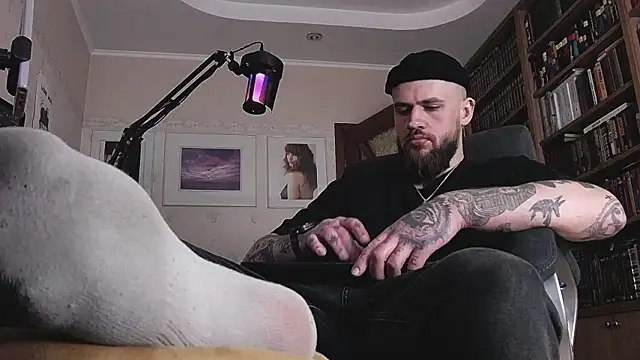 Вебкам-шоу FindomJason