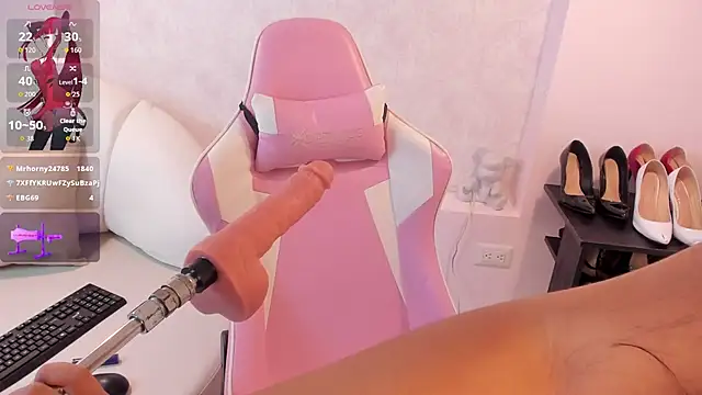 Miliaangeles Chat XXX in diretta