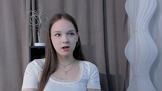 دردشة KiraGbur الجنسية المباشرة