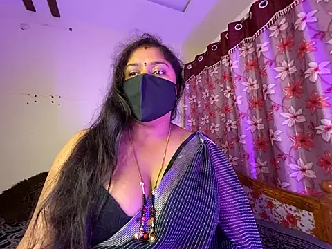 LouleyRanii Live XXX-chat