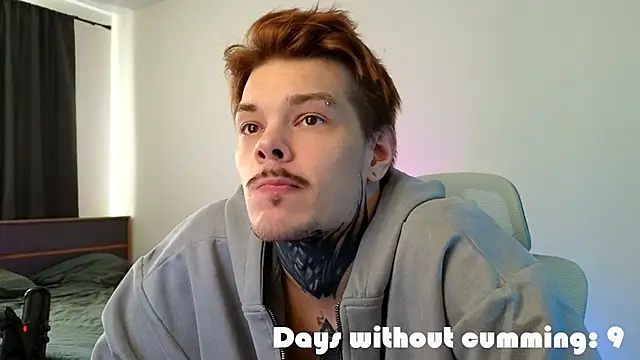 DENIS_HERE élő XXX-chatje