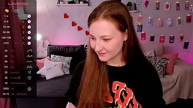 velvet_cherry_: онлайн-секс-чат