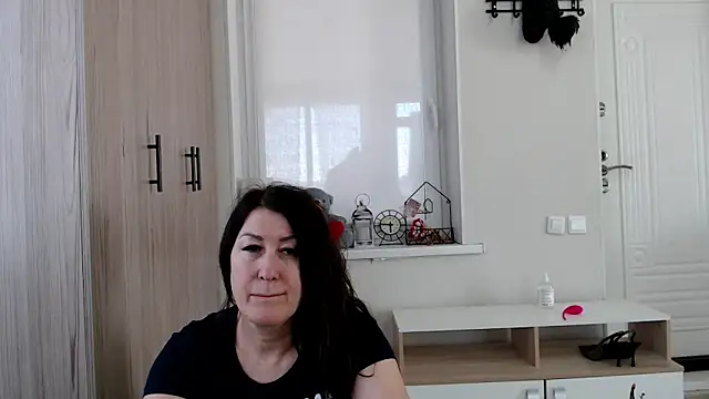 increible_della – Naživo XXX chat