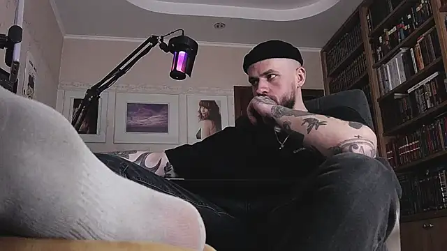 FindomJason Show in webcam