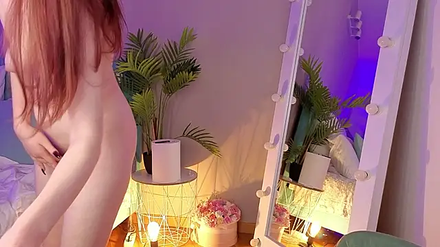 XXX chat uživo modela L1ittle_kitty_