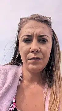 Онлайн чат XXX Risky_girl23_