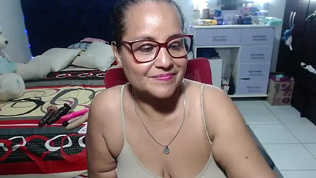 pervert_mommy_ – Live XXX-chat