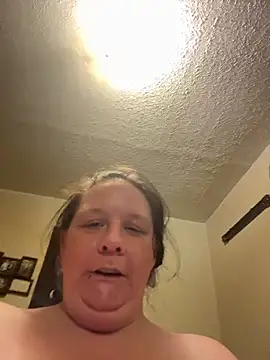 ExplicitsapphireのライブXXXチャット