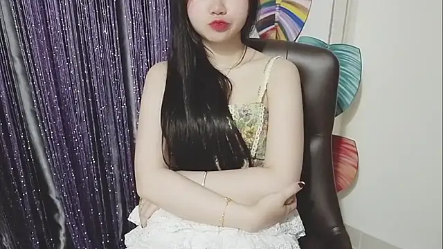 Ari-sweety's Live XXX Chat