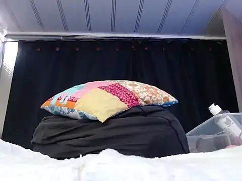 Онлайн чат XXX liseth_01hot