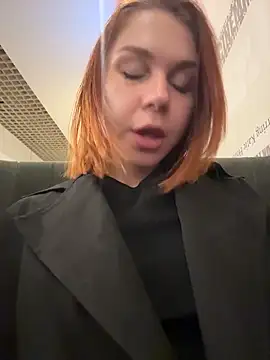 RosieSecretのライブXXXチャット