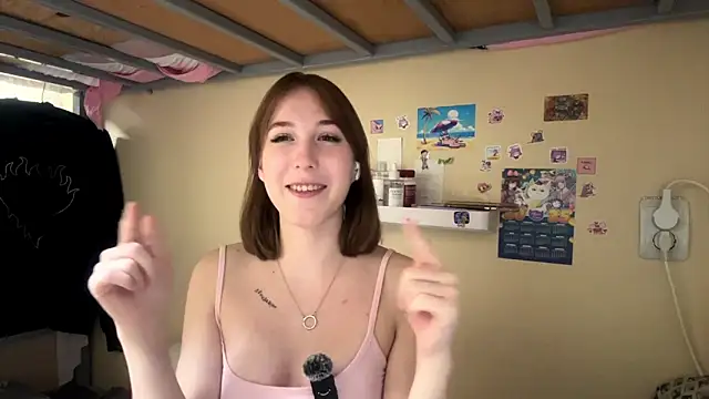 AquilineOrites' Live XXX Chat