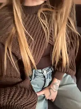 MilaMoone 라이브 XXX 채팅