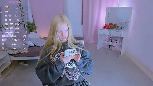 Laly_Peach Live XXX-chat