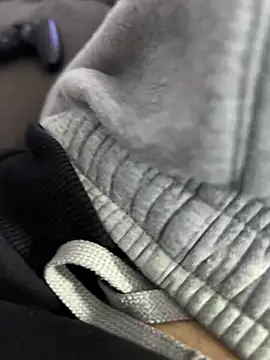 Chat XXX en directo de CrazyHardBoy