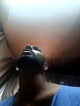 Camodick Adlı Modelin Canlı XXX Sohbeti