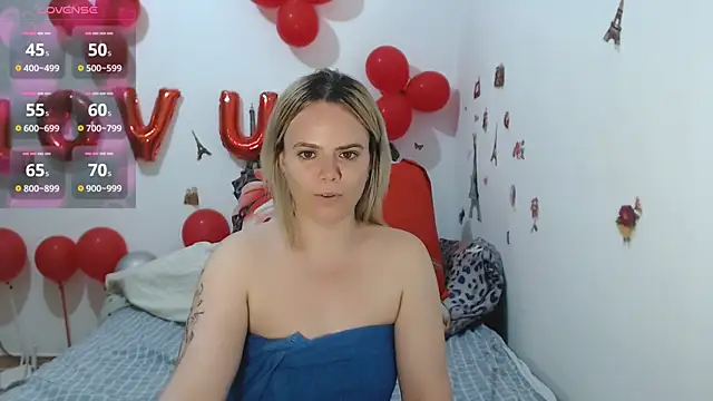 hotmilf4uxxx's Live XXX Chat