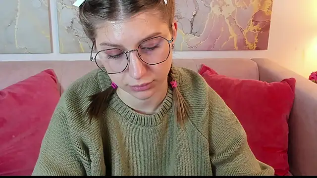 katymeaw Live XXX Chat