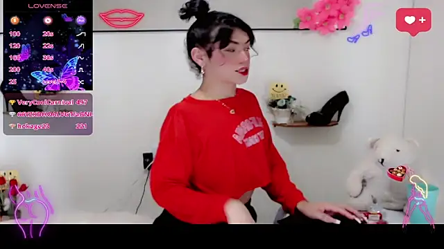 NathalialLooes – Kamerová šou