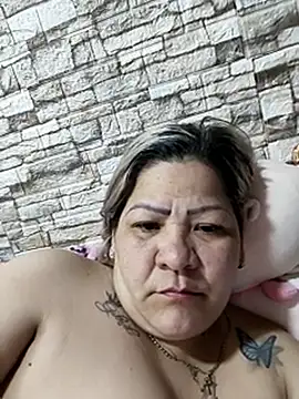 Živý XXX chat Dalessa_Bigtits