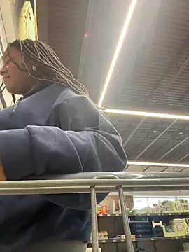 CoCoGoddess_: онлайн-секс-чат