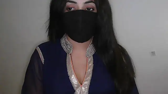 Reddy_Trisha's Webcam Show