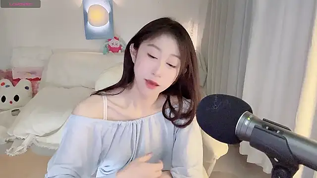 mistylana_'s Live XXX Chat